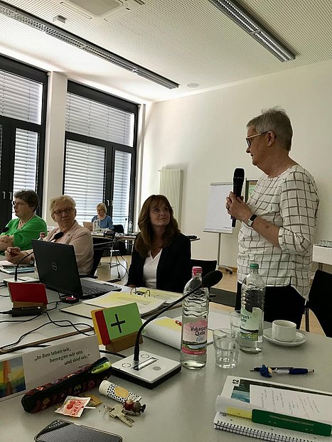 Grafik der Waldbreitbacher Franziskanerinnen BMVA St. Marienhaus