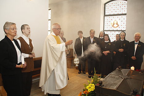 Grafik der Waldbreitbacher Franziskanerinnen BMVA St. Marienhaus