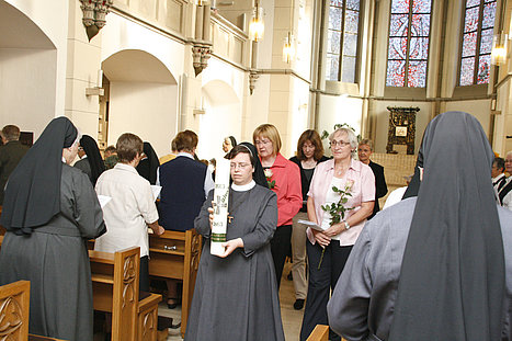 Grafik der Waldbreitbacher Franziskanerinnen BMVA St. Marienhaus