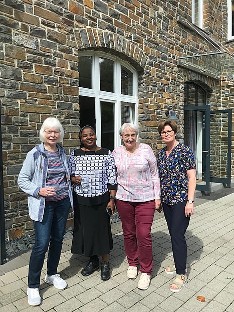 Grafik der Waldbreitbacher Franziskanerinnen BMVA St. Marienhaus