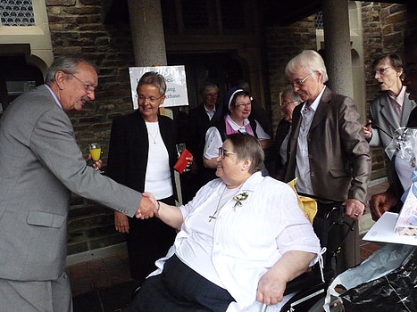 Grafik der Waldbreitbacher Franziskanerinnen BMVA St. Marienhaus