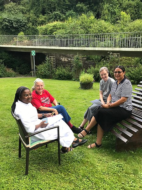 Grafik der Waldbreitbacher Franziskanerinnen BMVA St. Marienhaus